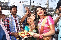 Sreeleela Launched CMR Family Mall in Kukatpally